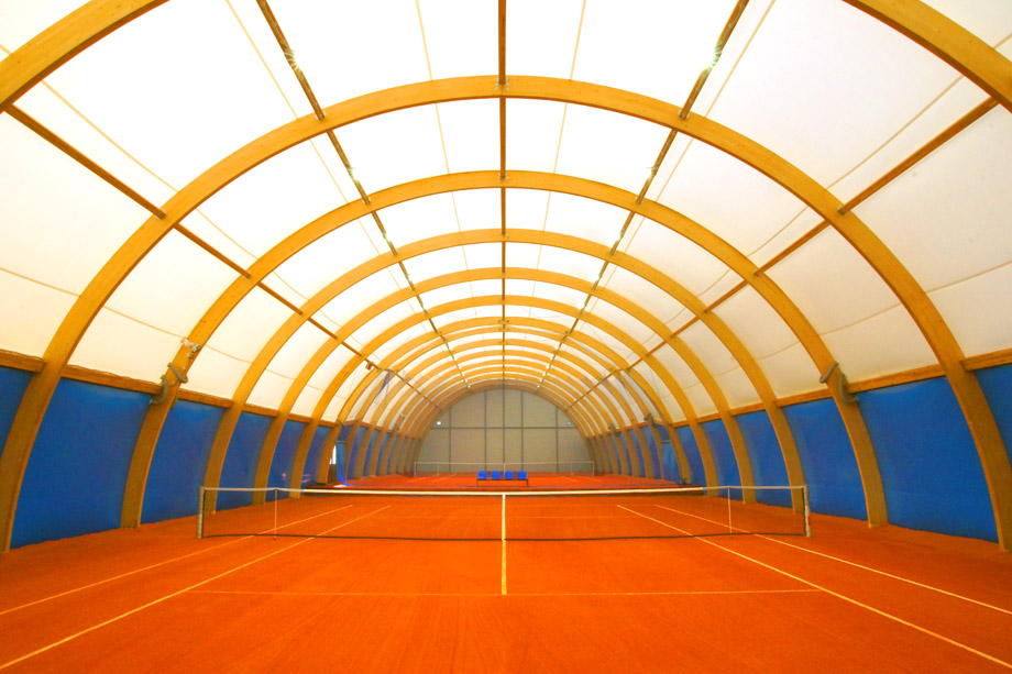 Hala tenisowa Bazasport Koszalin – widok na kort